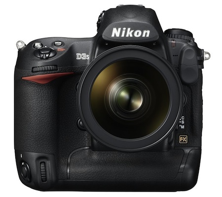 Nikon D4s 在高 ISO/低光源下 與D4, D3s, D800E 和 D600 的比