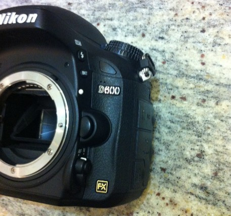 Nikon-D600-mount.jpg