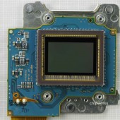 Nikon D5200 sensor made by Toshiba (2)