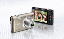 Nikon  Coolpix S4400 camera
