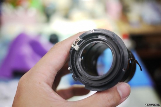 Nikon-lens-dropped-to-salt-water-fix-(5)