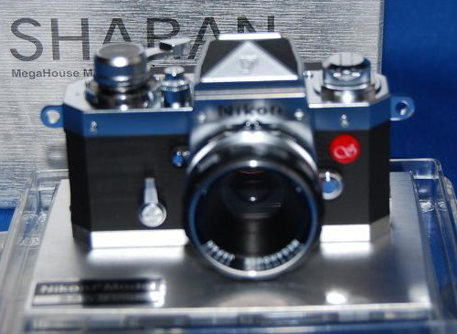 Minox-replica-of-NIKON-F-EX-film-camera