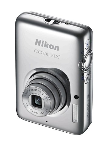 Nikon Coolpix S02 camera