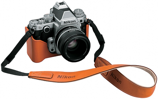 Nikon-CF-DC6-case-for-Nikon-Df