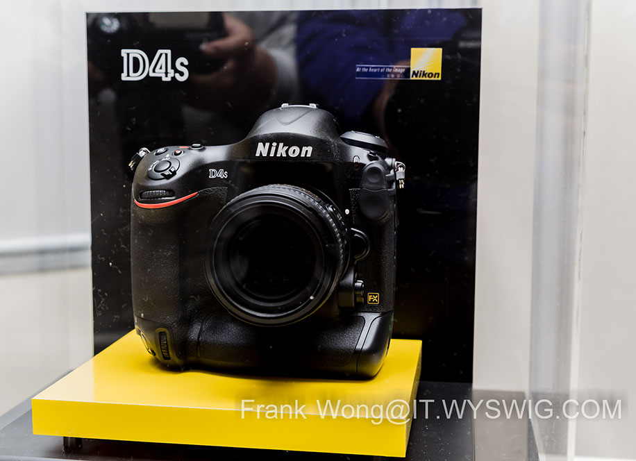 http://nikonrumors.com/wp-content/uploads/2014/01/Nikon-D4s-DSLR-camera-front.jpg