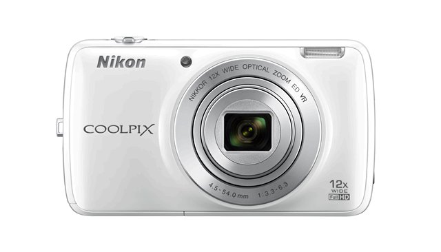 Nikon Coolpix S810c camera front