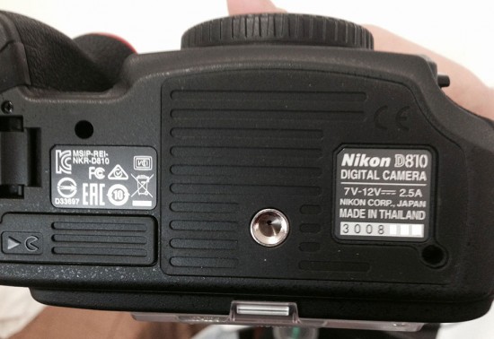 Nikon-D810-black-dot-for-thermal-issue-fix