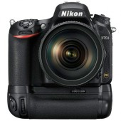 Nikon-D750-with-MB-D16-battery-grip