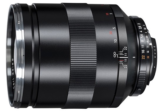 Zeiss-135mm-f2-Apo-Sonnar-T--ZF.2-lens-for-Nikon-F-mount