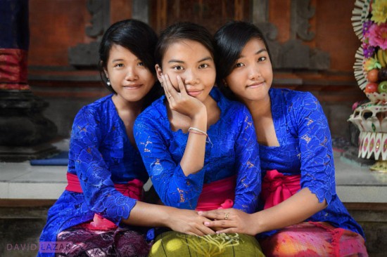 David-Lazar---Three-Balinese-Girls-916