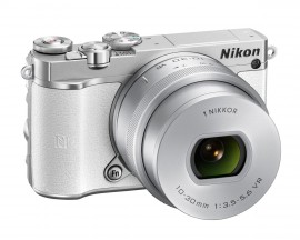 Nikon 1 J5 mirrorless camera 2