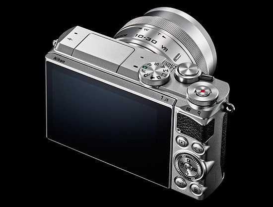 Nikon-1-J5-mirrorless-camera-2