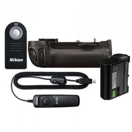 Nikon D610 accessory bundle
