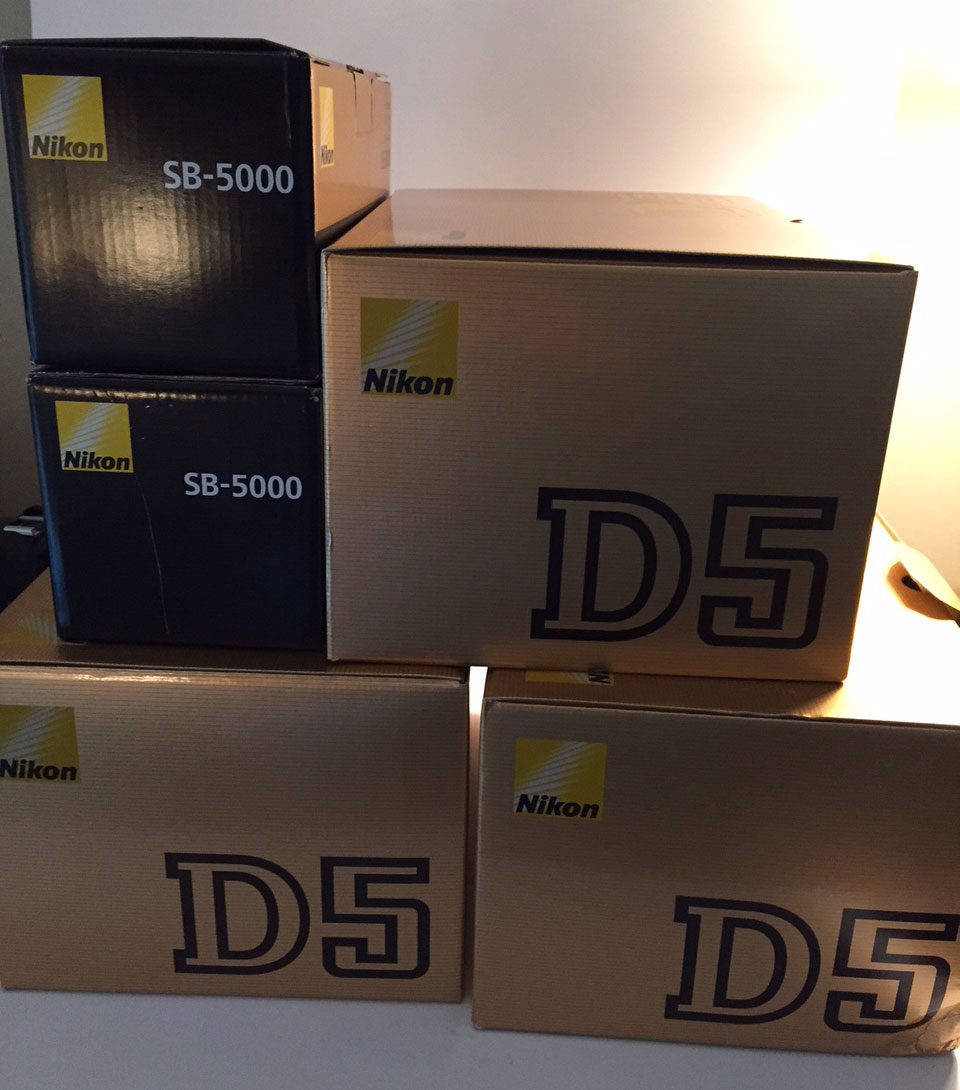 Nikon-D5-SB-5000-boxes