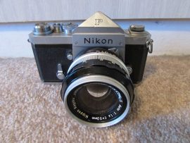 Nikon F camera with cloth shutter curtain4