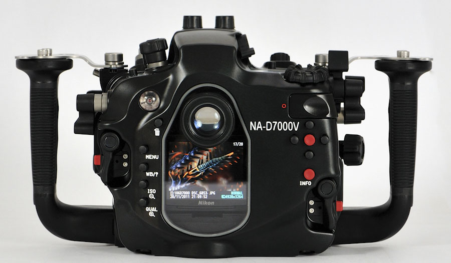 Nauticam NA-D7000V - updated underwater housing for Nikon D7000