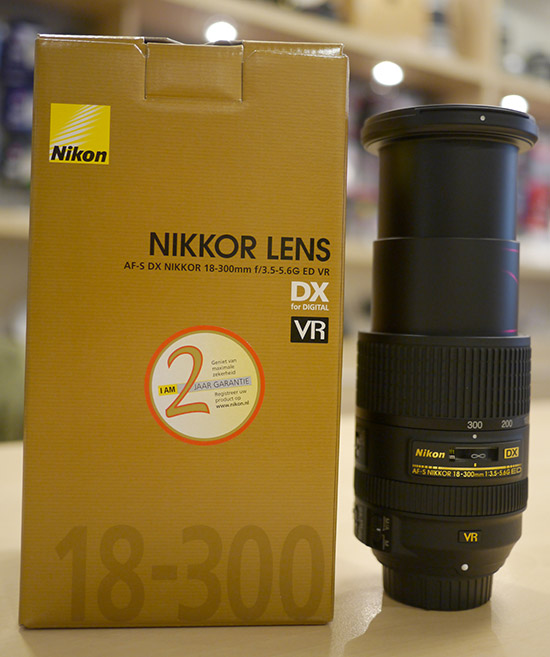 Nikon 18-200mm and 18-300mm DX lenses size comparison - Nikon Rumors