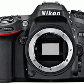 Nikon-D7100-vs-D7000_front