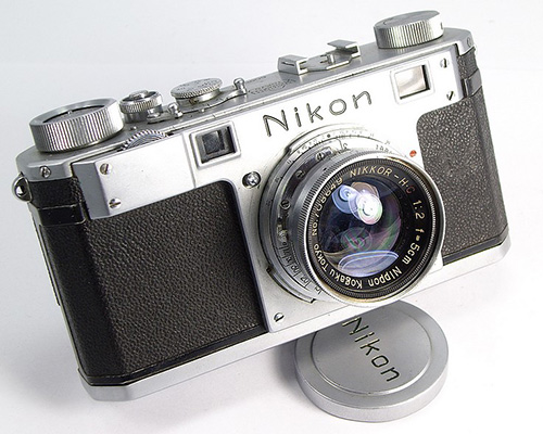 Nikon-I-camera