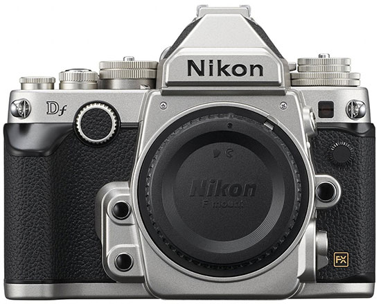 Nikon-Df-kit-silver-2