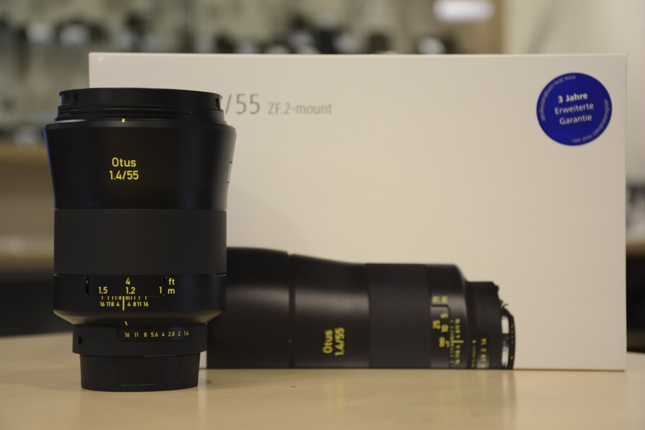 Zeiss OTUS 55mm f-1.4 APO Distagon T ZF.2 lens Nikon F mount 2
