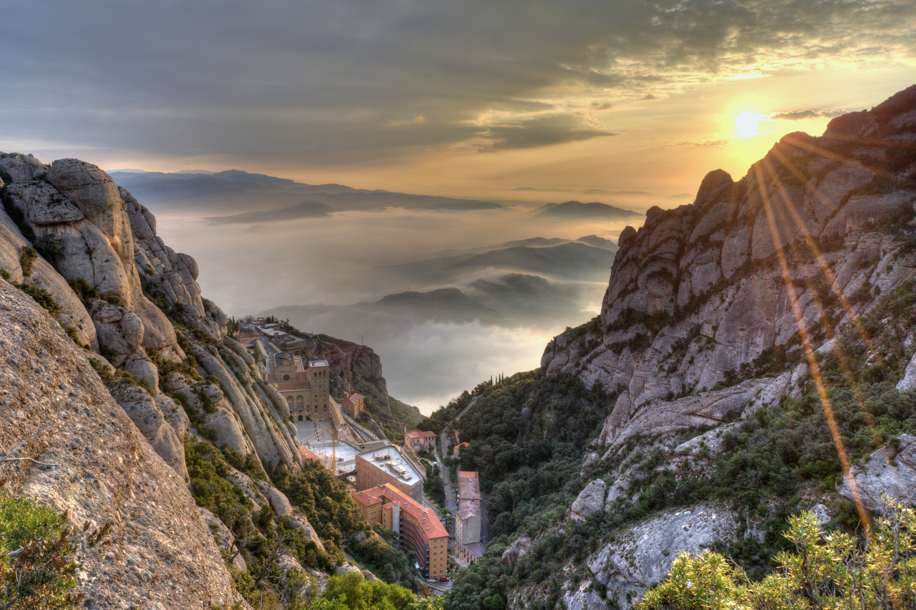 Landscape photography in the Mountain of Montserrat (and what I learned it) - Nikon