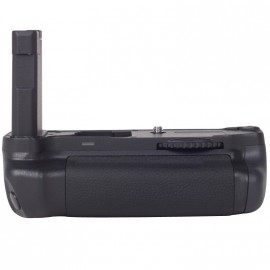 Third party battery grip BG-2P for Nikon Df camera 3
