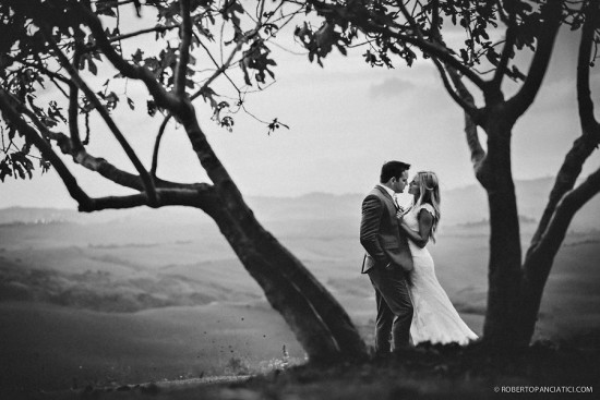 The-Lazy-Olive-Wedding-in-Tuscany-Roberto-Panciatici-Photography