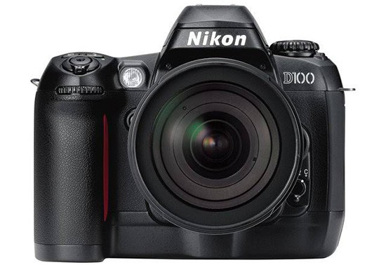 Nikon-D100-DSLR-camera