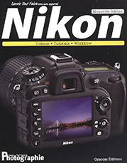 Nikon-Broché