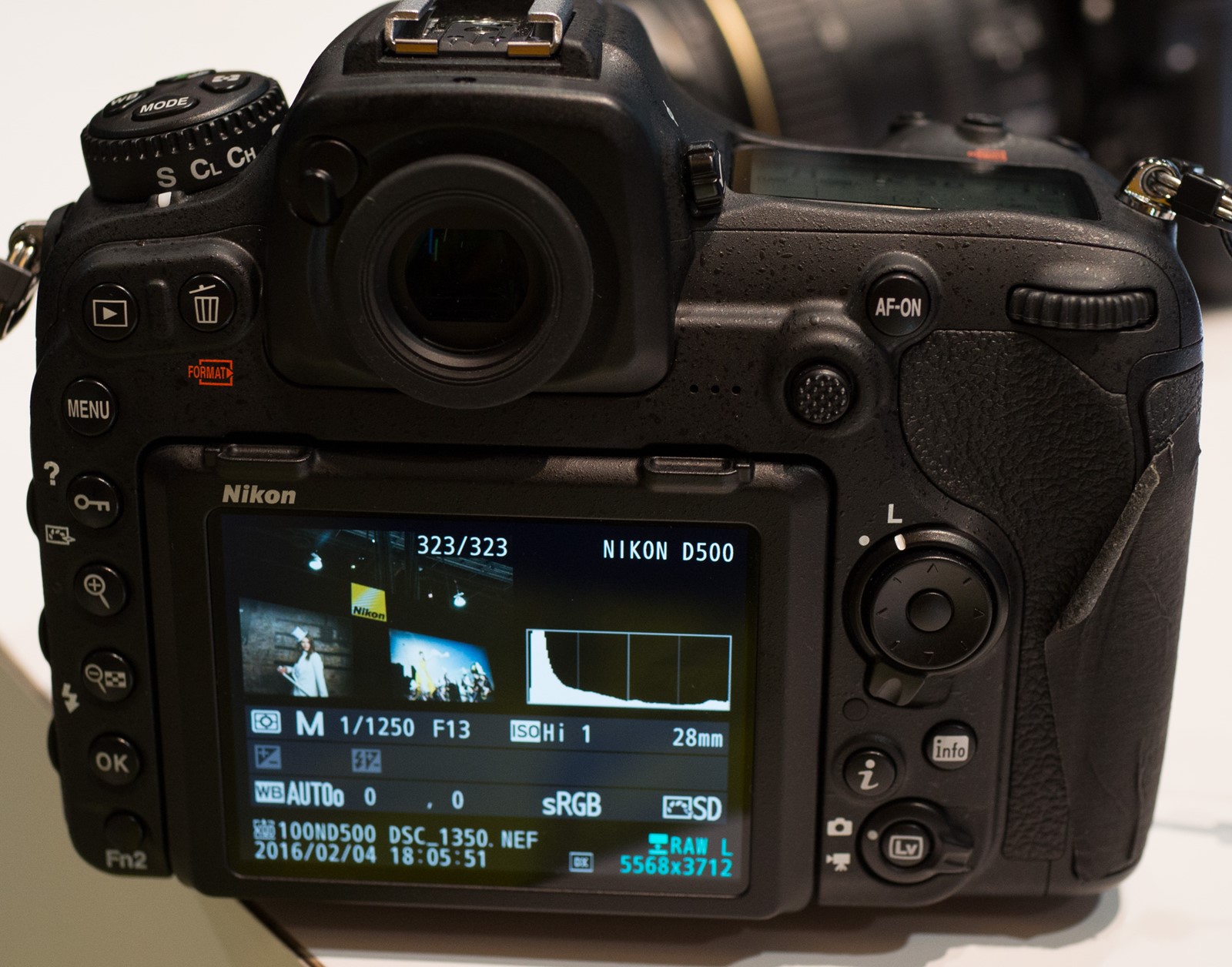 Nikon D500 high ISO sample (LCD screenshots only) - Nikon Rumors