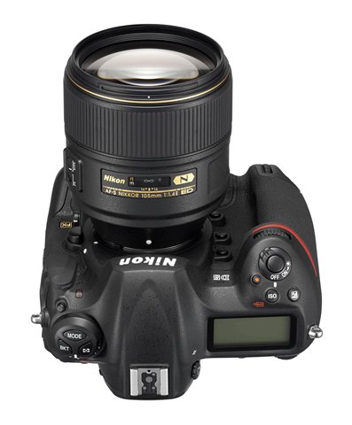 Nikon AF-S Nikkor 105mm f:1.4E ED lens on Nikon D5 DSLR camera