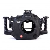 aquatica-ad5-underwater-housing-for-nikon-d5-camera-1