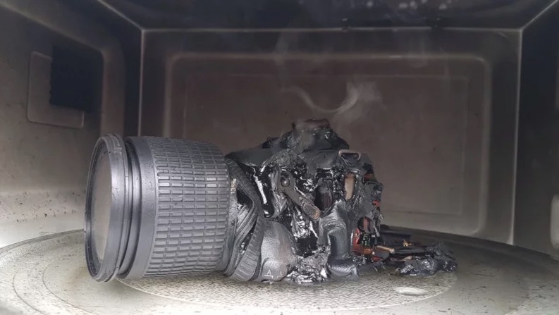 Here is a video of a Nikon D60 DSLR camera being microwaved ...