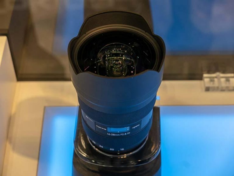 Tokina Opera 16-28mm f/2.8 full-frame DSLR lens for Nikon F-mount