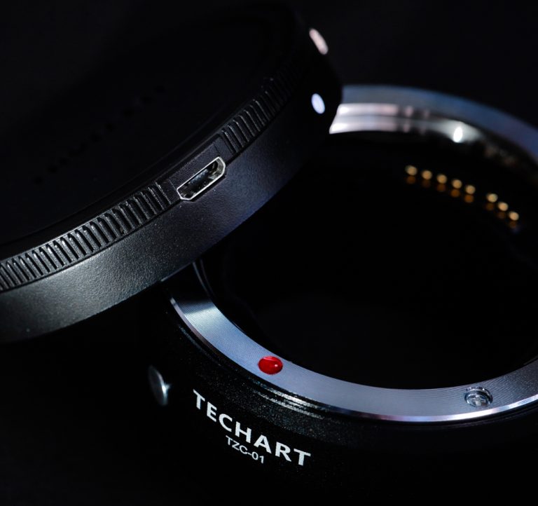 Adattatore Autofocus TECHART TZC-01 Per Montare Obiettivi Canon EF Su Fotocamere Nikon Z (Z6, Z7, Z50)
