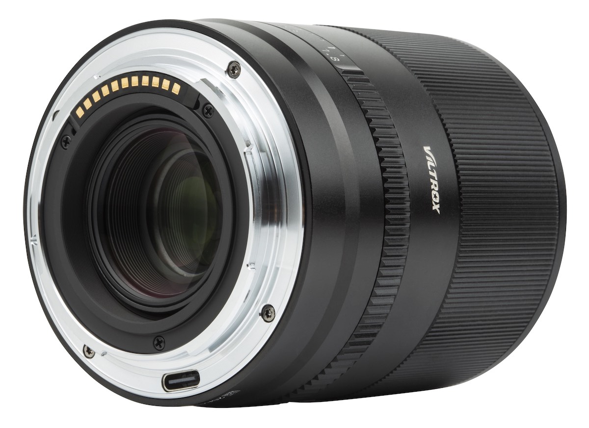 Viltrox 24mm f/1.8 and 35mm f/1.8 autofocus lenses for Nikon Z-mount
