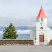 Taking advantage of the many horizontal lines found at Glaumbær church. Nikon D850, 24–70mm at 70mm, ISO 100, 1/500s at f/8