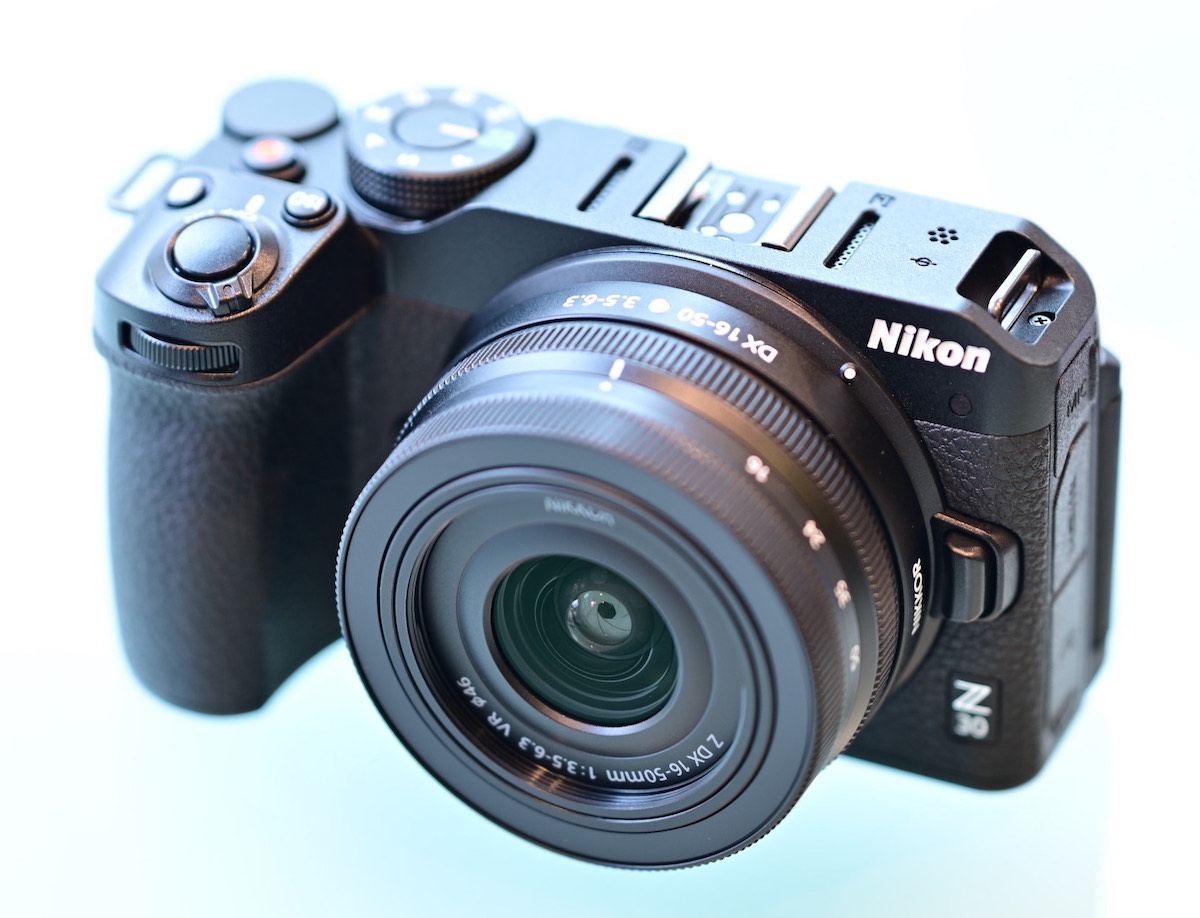 Nikon Z30 Review: For The Aspiring Content Creators 
