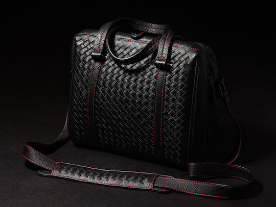 Vi Vante Calibre Hand Woven Leather Camera Bag; The World's Most  Luxurious Camera Bag