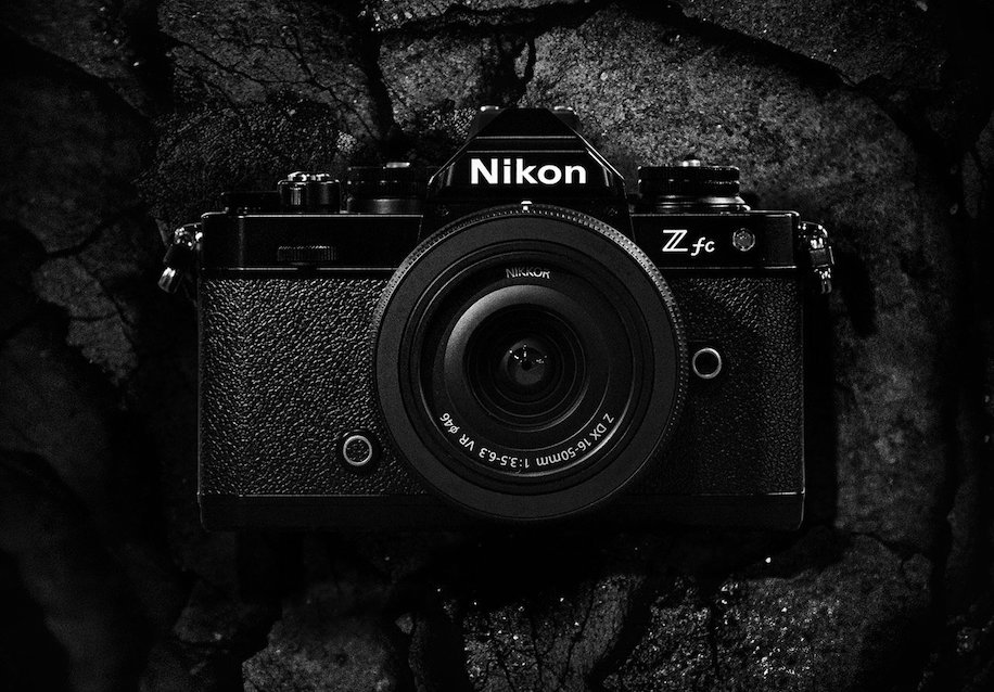 Nikon Z fc Mirrorless Digital Camera BODY ONLY Black Zfc