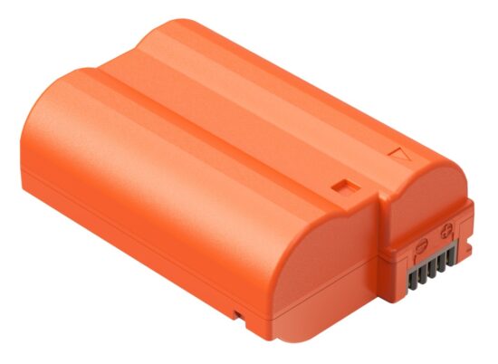 SMALLRIG Kit Batterie EN-EL15c Per Nikon, Caricabatterie LCD A Triplo Slot, 3 Batterie Da 1940mAh, Compatibile Con Z8, Z7II, Z6, D850 E Molti Altri