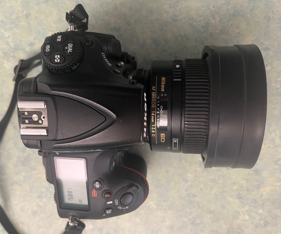 Cheap lens cap solution/replacement for the Nikkor 14mm f/2.8 lens (and other lenses)