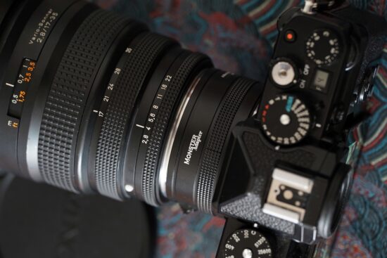 MonsterAdapter LA-FZ11 adapter