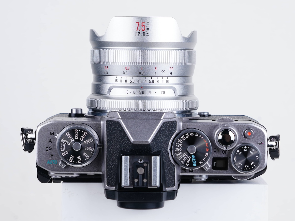 Brightin Star announced a new 7.5mm f/2.8 IV APS-C ultra-wide